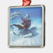 スティングレイシティー、グランドケイマン、ケイマン諸島 メタルオーナメント (左)