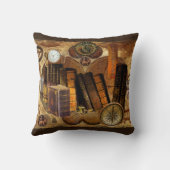 スティームパンクビクトリアンオールドマップコラージュ クッション (裏面)