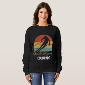 スティームボート春スおもしろいキーコロラド雪スキーT スウェットシャツ (正面フル)