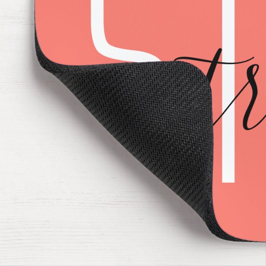 ステイストロング勇気付けられる引用文コーラルタイポグラフィ マウスパッド (コーナー)