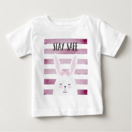 ステイセーフ引用文バニおもしろいーインピンクシェーズ ベビーTシャツ