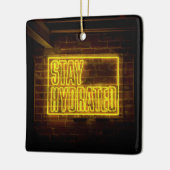 ステイハイドレーネオンイエローサイン セラミックオーナメント (左)