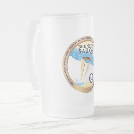 ステインを飲んでいる公式の酔った船員 フロストグラスビールジョッキ (正面左)