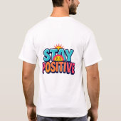 ステイ前向きレインボースマイリーフェイスティー Tシャツ (裏面)
