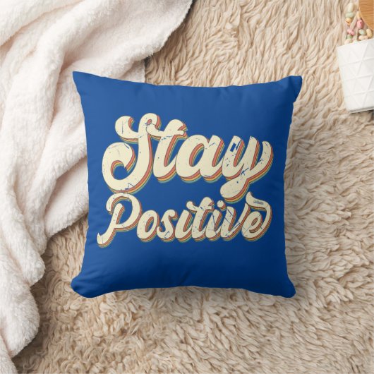 ステイ前向き70のタイポグラフィレトロデザイン クッション (ブランケット)