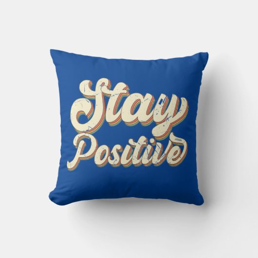 ステイ前向き70のタイポグラフィレトロデザイン クッション (正面)