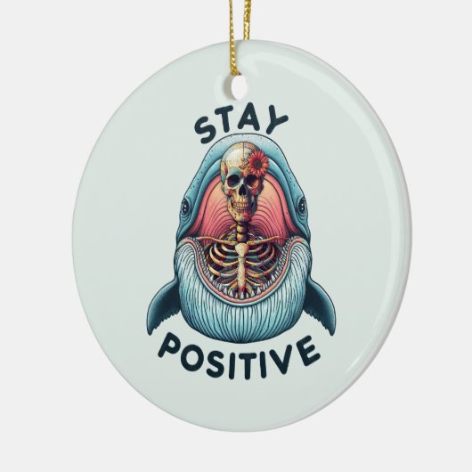 ステイ前向き – スケルトンとクジラ セラミックオーナメント (左)
