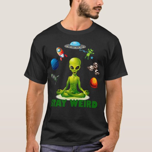ステイ風変わりゼングリーンエイリアン&ヨガポーズ Tシャツ (正面)