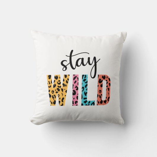 ステイ・ワイルド クッション (正面)