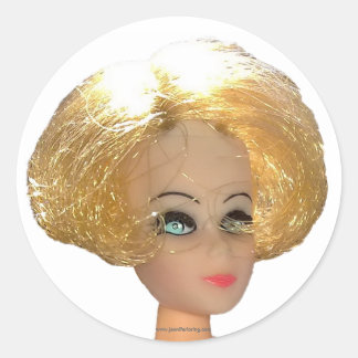 ステッカーを貼る ラウンドシール