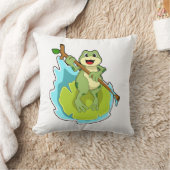 ステッキを持つハイカーとしてのカエル クッション (ブランケット)