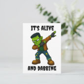 ステッチされたモンスターは生きており、ハロウィーンのカニ ポストカード (スタンド正面)