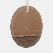 ステッチされた革:グレー、黒の背景。 ガラスオーナメント (正面右)