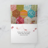 ステッチ済みフレーム付き古いキルトパターン誕生日 カード (内部)