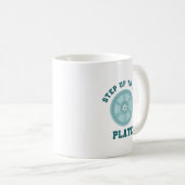 ステップアッププレートおもしろいシーダーパスソーバーマグ コーヒーマグカップ (正面右)