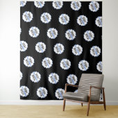 ステップアンドリピート背景 自社ロゴ ブラック タペストリー (インサイチュ)