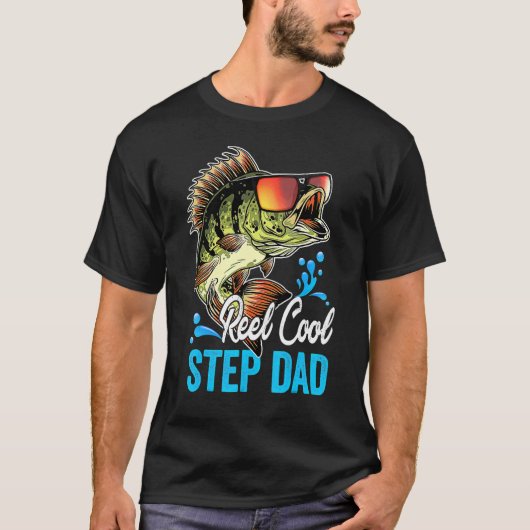 ステップダッドの漁師 父の日 フィギュア Tシャツ (正面)