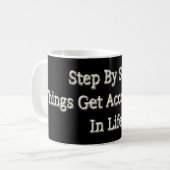 「ステップバイステップ」かわいいデザイン。買今 コーヒーマグカップ (正面左)