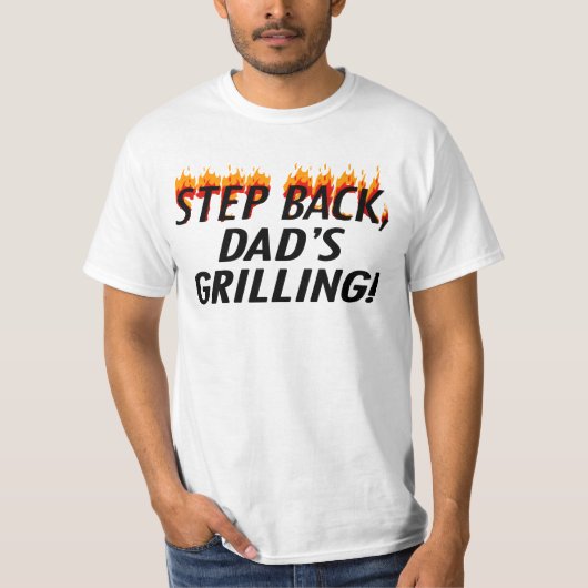ステップ背部、パパの焼くBBQの父の日のTシャツ Tシャツ (正面)
