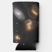 ステファンのクインテット:銀河系銀河の残骸 スリム缶クーラー (裏面)