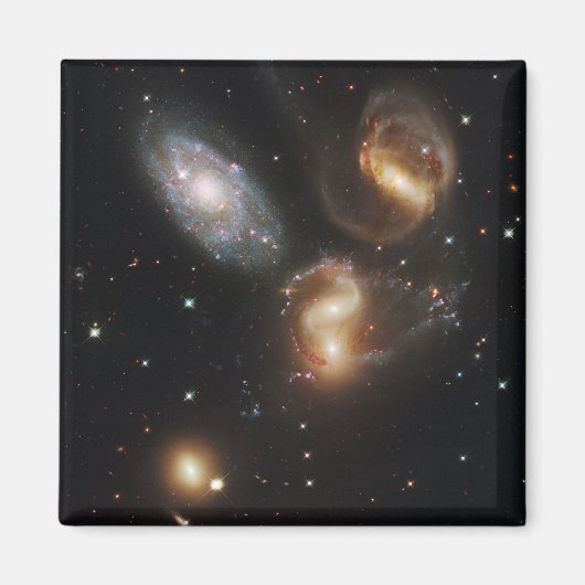 ステファンのクインテット:銀河系銀河の残骸 マグネット (正面)