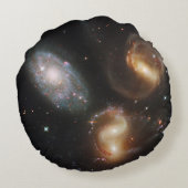 ステファンのクインテット：銀河系銀河の残骸 ラウンドクッション (裏面)