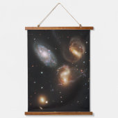 ステファンのクインテット:銀河系銀河の残骸 吊り下げ型タペストリー (正面)