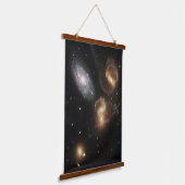 ステファンのクインテット:銀河系銀河の残骸 吊り下げ型タペストリー (傾斜あり)