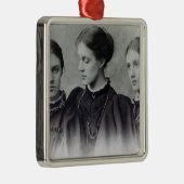 ステラ、ヴァネサおよびヴァージニアスティーブン、c.1896 メタルオーナメント (右)