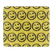ステンカッコいいドハッピー笑顔顔のパターン黄色 カッティングボード (正面)