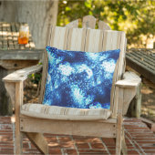 ステンドの派手な青色は曇りガラスのように見える アウトドアクッション (椅子)