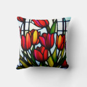ステンドグラスに咲く花: カラフルなチューリップの色彩 クッション (裏面)