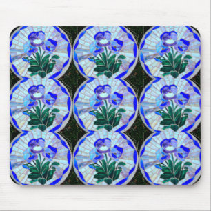 ステンドグラスのパターンによってはmousepadが開花します マウスパッド