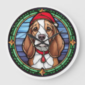 ステンドグラスのビーグルクリスマス ラージ壁時計 (正面)