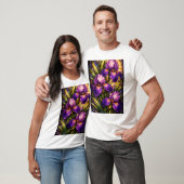 ステンドグラスの花 Tシャツ (ユニセックス)
