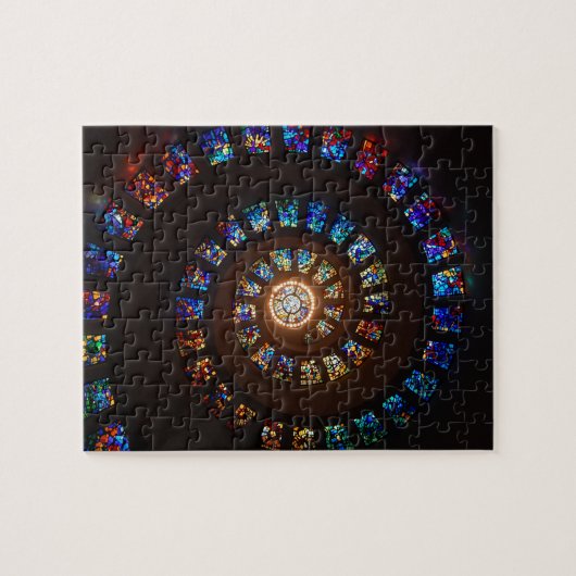 ステンドグラスの螺線形の窓 ジグソーパズル (横)