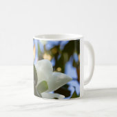 ステンドグラスカイ南マグノリアギフトアパレル コーヒーマグカップ (正面右)