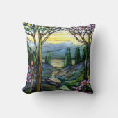 ステンドグラス山とストリーム クッション (正面)