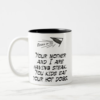 ステーキ対ホットドッグ ツートーンマグカップ