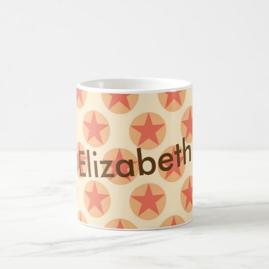 ストアマンによる赤い星型のパーソナライズ コーヒーマグカップ (中央)