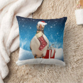 ストッキングおよびギフトを持つ冬休みのツノメドリ クッション (ブランケット)