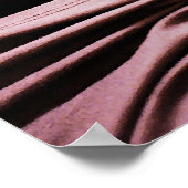 ストッキング脚がスカートの下に現れる ポスター (角)