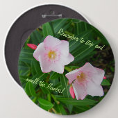 ストップピンクの花の香り 缶バッジ (正面&裏面)