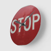 ストップ標識 ラウンド壁時計 (傾斜)