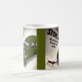 ストップ行け、太った婦人や犬を殴るな コーヒーマグカップ (中央)