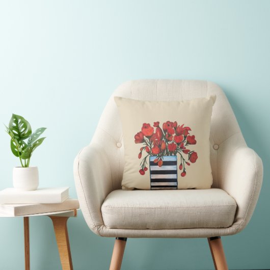 ストライプのなつぼのファインアートを用いる赤い花 クッション (椅子)
