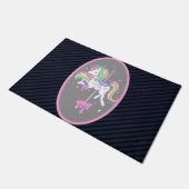 ストライプのな背部との虹のユニコーン ドアマット (アングル)