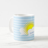 ストライプの天気の太陽と雲の名入れ コーヒーマグカップ (正面左)