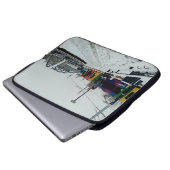 ストライプの電 ラップトップスリーブ (正面下部)