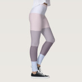 ストライプ、5色ブルーブラウングレーピンク、モノグラム レギンス (右)